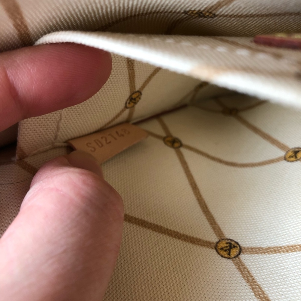 SOLD‼️ Auth. Lmtd. Edition Neverfull tote - Picture 4 of 8